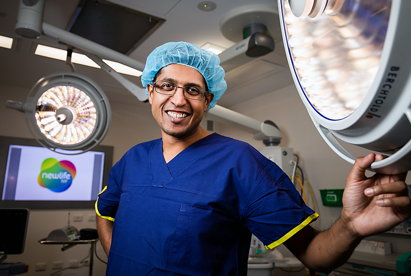 Dr Sameer Jatkar working at Newlife IVF